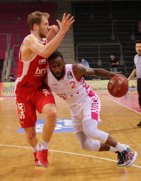 限制住了对 限制住了对