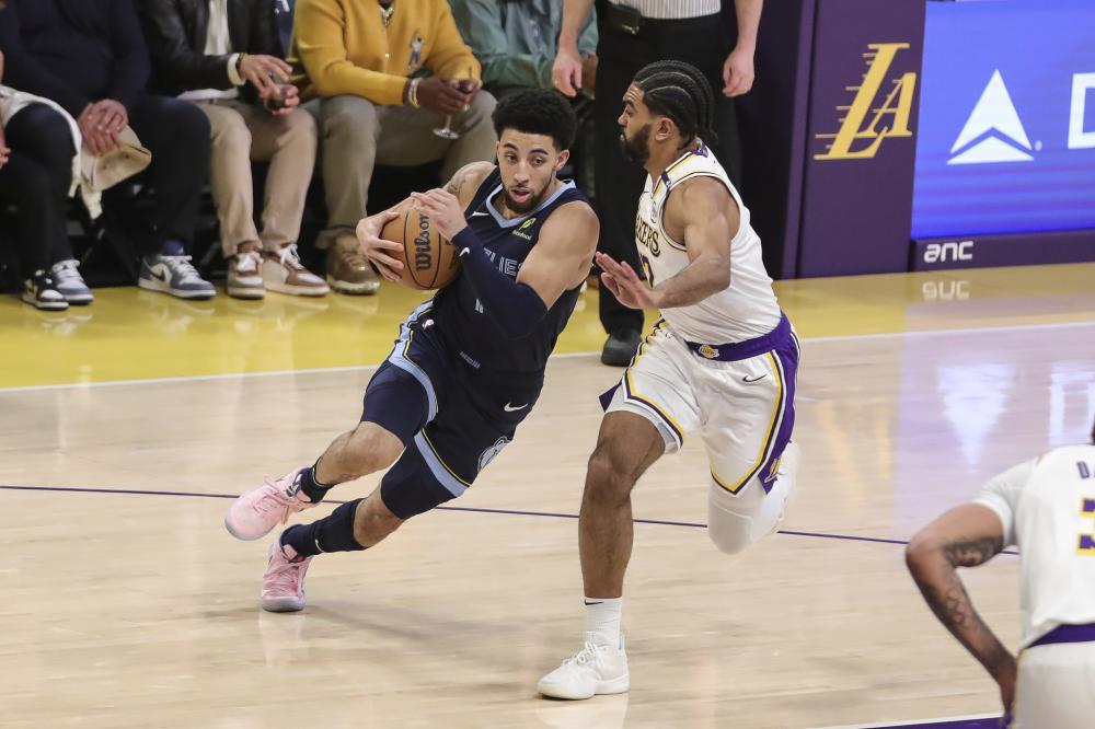 烈的赛季中 烈的赛季中